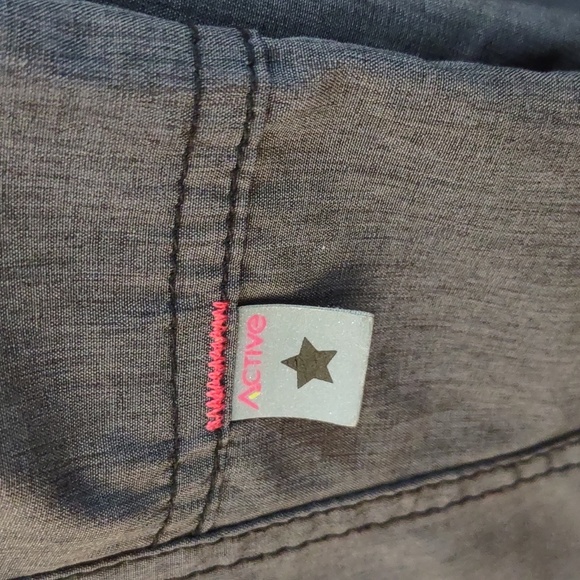 USED SCRUB STAR SCRUB PANTS GRAY AND PINK SIZE MEDIUM - Picture 5 of 11